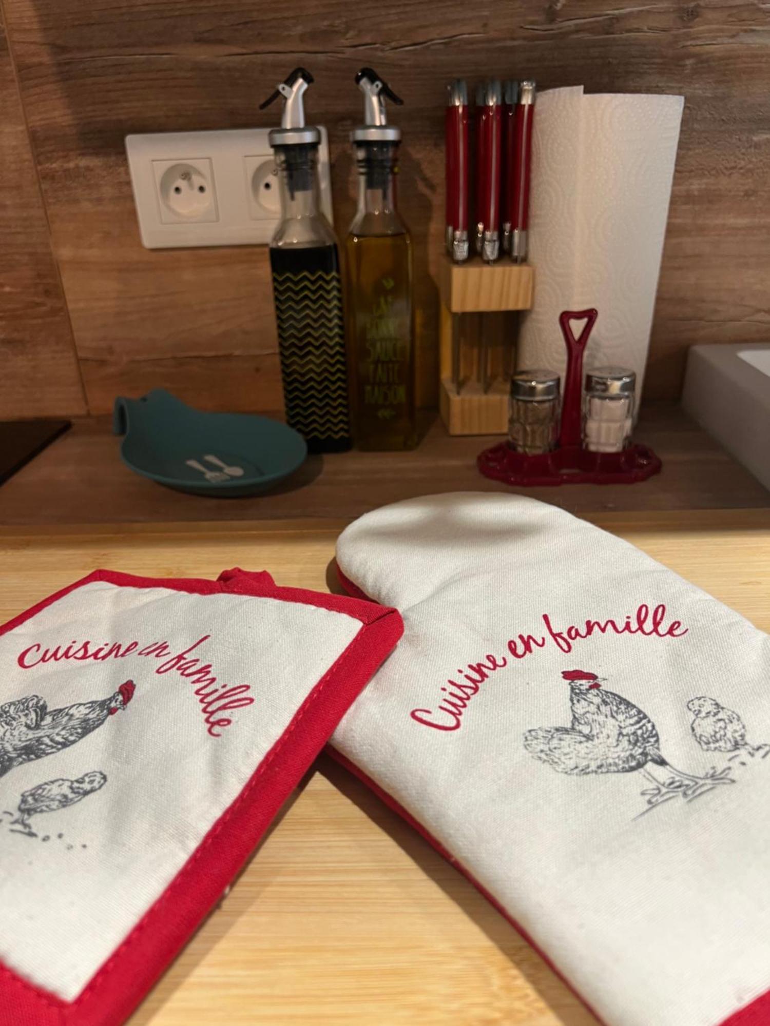 Le Citadin Bourguignon Affittacamere Toucy Esterno foto